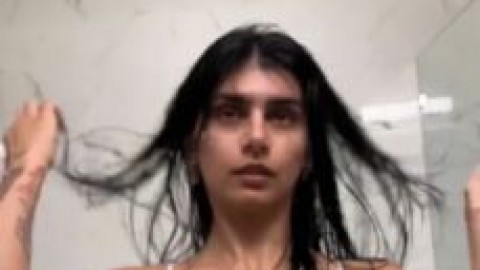 mia khalifa post shower dressing pornhub